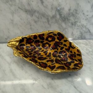 Cheetah Decoupage Handmade Oyster